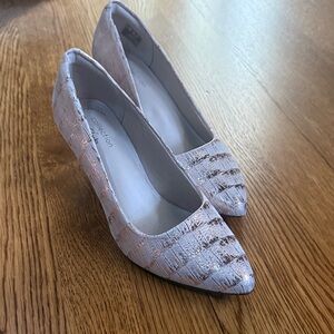 Pointed Toe Metallic Copper Women’s low heels